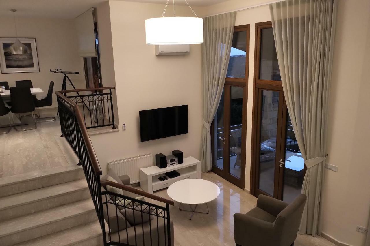 Villa Hermiona Kouklia Bagian luar foto